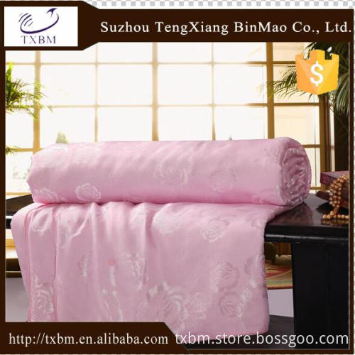 100% silk quilt with jacquard flower